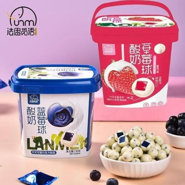 HanNaMiChan酸奶草莓球 夾心酸奶球 桶裝糖果 酸奶球 休閒零食 伴手禮 奶球 獨立包裝 巧克力夾心球