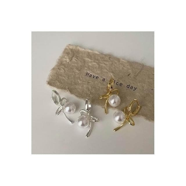 【FEE BABY】【Fee現貨2色】925純銀耳針芭蕾風白珍珠蝴蝶結耳釘🔥耳針 耳環 配飾 珍珠光 耳飾 復古輕奢 女生飾品 韓系耳環