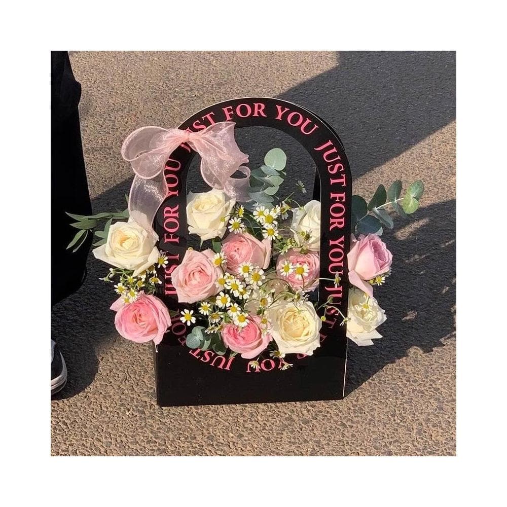 情人節520禮物永生玫瑰手提花盒送女友老婆閨蜜女生生日高級感