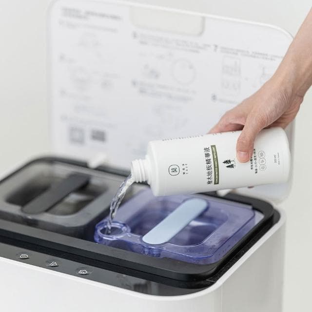 【EASE 簡易淨】檜木地板精華液 500ml (寵物友善/掃拖機器人專用/地板清潔劑/萬用清潔/台灣研發)