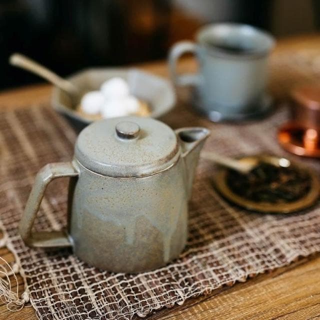 ［拾憩］Ancient Pottery 復古質感茶壺 500ml 附濾網(優雅氛圍 下午茶 奶茶 泡茶 茶具 陶瓷)