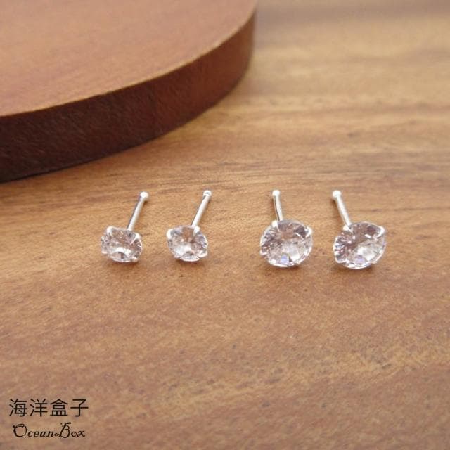 【海洋盒子】4mm/5mm。簡約亮眼百搭圓鋯S999純銀耳環.免後扣.貼耳耳環