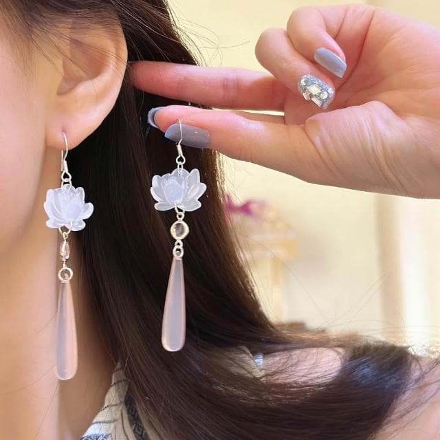 {遇見臻品}BG204時尚鑽耳飾輕奢時尚精緻端莊優雅水滴百搭女顯臉瘦耳環復古輕奢風網狀精緻石鑲鑽水滴耳環法式感耳環
