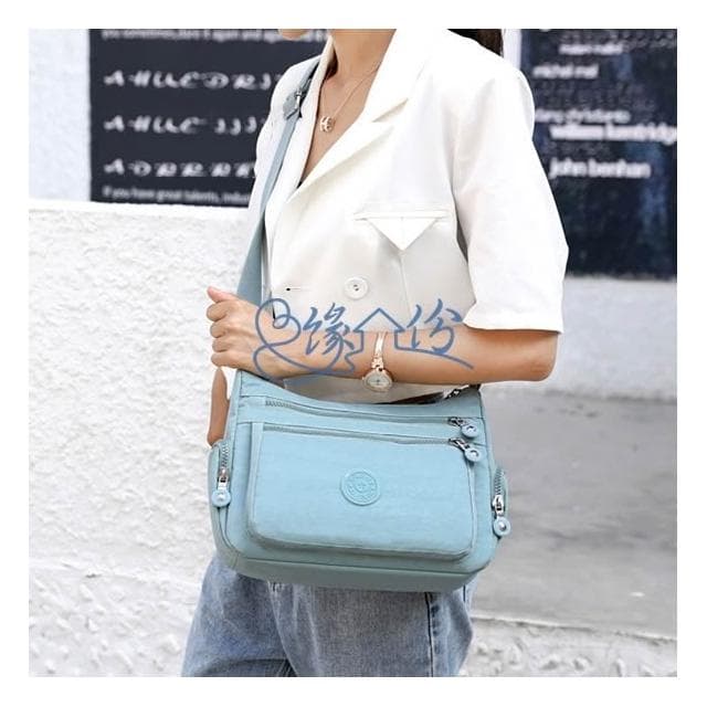 純色尼龍側邊拉鏈袋側背包 斜背包 單肩包 情人節禮物 母親節禮物【緣份小屋】