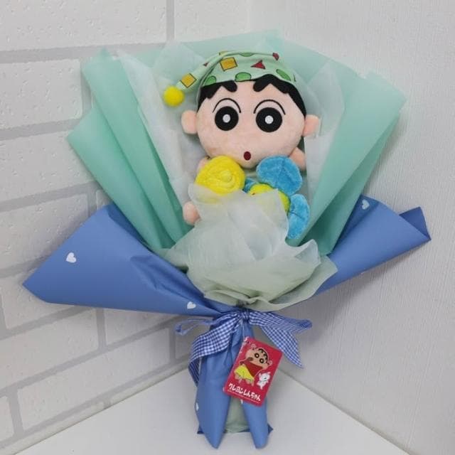 蠟筆小新花束 正版蠟筆小新 娃娃花束 求婚花束 畢業花束 情人節花束 母親節花束 生日禮物 教室節 聖誕節禮物