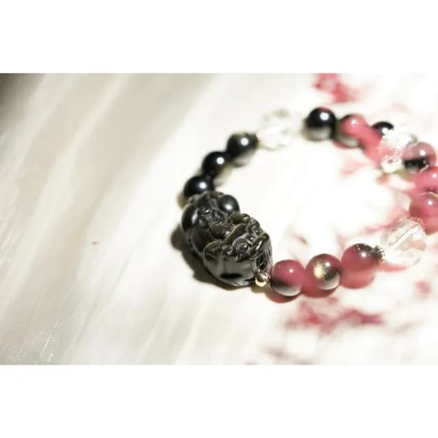 茱莉手作工作室 |避邪擋煞招財咬錢| 天然金曜石貔貅彈力繩手鍊 009