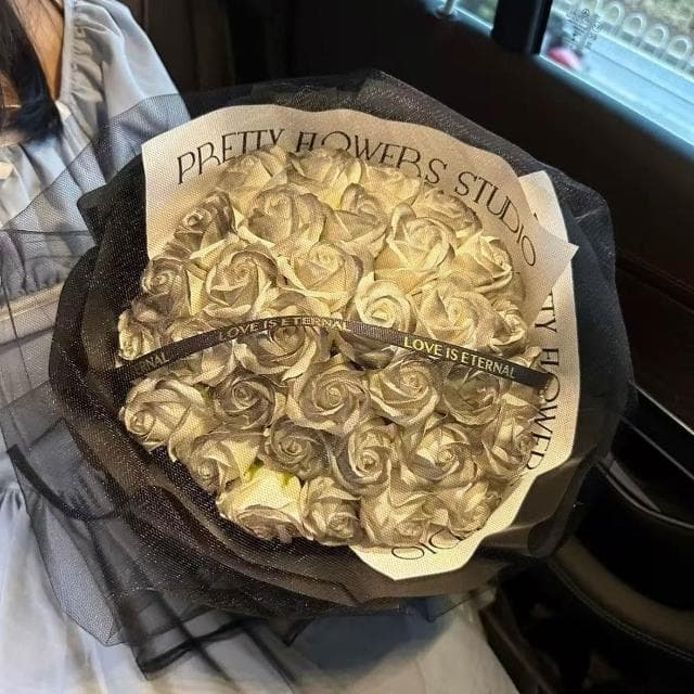 【望星願】碎冰藍 玫瑰花束 香皂仿真花 生日禮物 送女朋友 520七夕情人節 教師節 女生男友仿真生日禮物浪漫高級