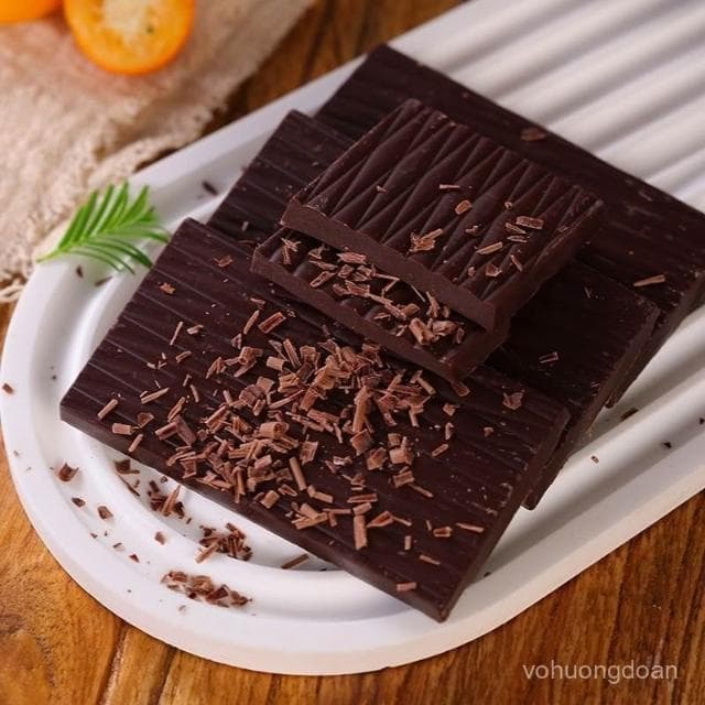 心心相印 俄羅斯進口巧克力牛奶杏仁夾心可可脂醇香絲滑黑巧休閒零食正品