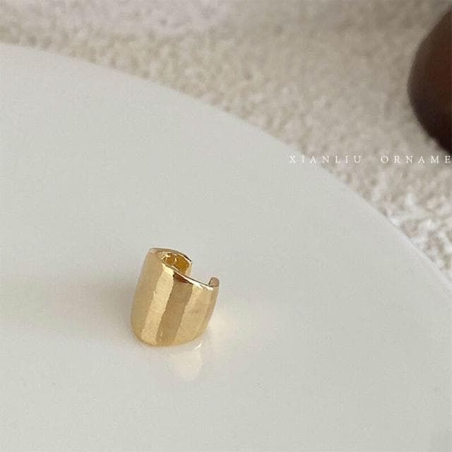 耳環法式金屬橢圓耳夾女無耳洞耳環輕盈精緻輕奢氣質簡約耳骨夾高級韓國不過敏看不膩超閃耳環耳飾飾品配禮服百搭生日禮物高級感