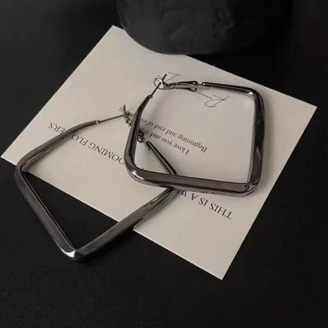 耳環暗系風高級感槍黑色方形大耳圈耳環簡約時尚誇張氣質圓臉顯瘦耳飾輕盈精緻輕奢高級韓國不過敏超閃耳環耳飾飾品配禮服百搭禮物