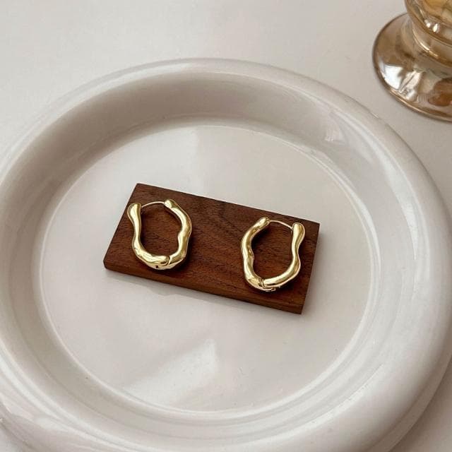 耳環輕奢耳環女幾何橢圓高級感素圈耳圈小眾設計耳扣輕盈精緻輕奢高級大氣韓國不過敏看不膩超閃耳環高品質耳飾飾品配禮服百搭禮物