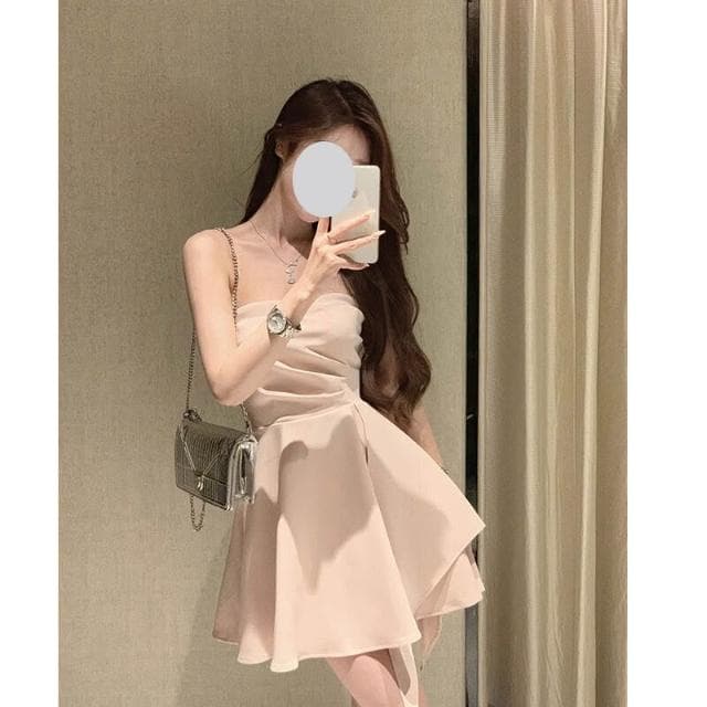 新款生日小禮服溫柔風粉色不規則下擺收腰性感短裙抹胸連衣裙女