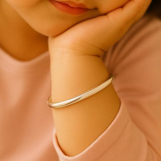 【珠兒綠】999純銀手環手鐲 兒童亮面素面 可調整大小 新年禮物 純銀手鐲 手鍊 兒童2-12歲 開運 附禮盒禮袋 交換禮物