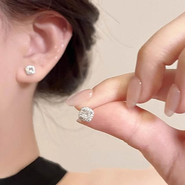 耳環精致爆閃锆石耳釘女簡約輕奢時尚高級耳環秋冬氛圍感小眾百搭耳飾不過敏看不膩超閃耳環耳飾飾品百搭禮物輕盈精緻輕奢高級韓國