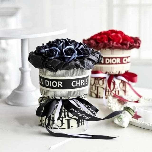 小香風 玫瑰花束 告白 捧花 浪漫七夕 母親節 畢業花束 情人節禮物 教師節 婦女節 香皂花 高質感花束