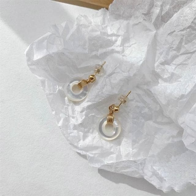 Miss Si【現貨速發】仙氣清透白月光耳環 韓版小眾 高級輕奢 氣質典雅 平安扣耳墜 耳墜 耳扣 耳釘 耳針 耳飾首飾
