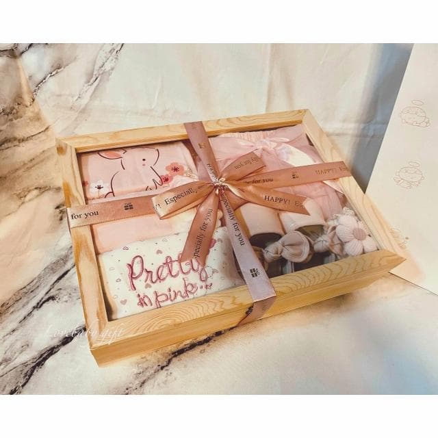 【女寶寶禮盒】粉兔子·彌月禮盒·滿月禮·嬰兒禮盒·新生兒禮盒·滿月送禮·寶寶禮盒·女寶禮物·週歲禮
