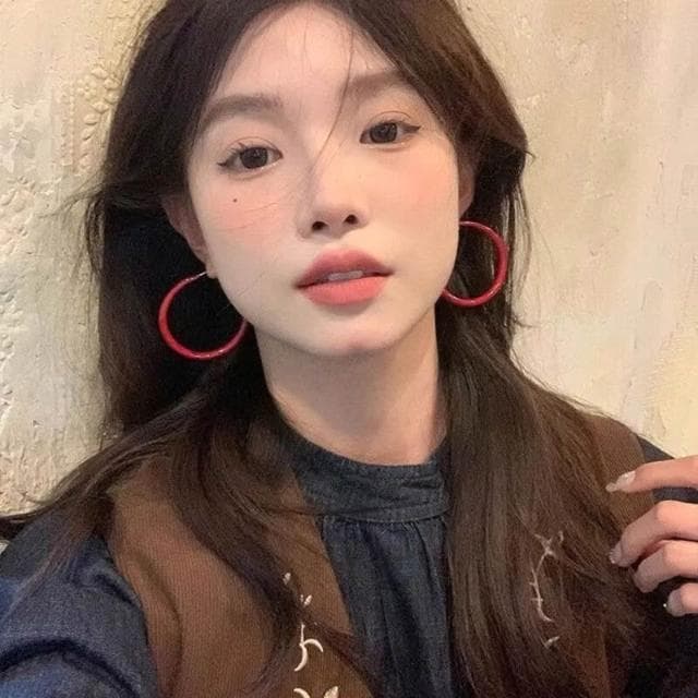 耳環女簡約百搭可愛紅色滴油大耳圈氣質耳夾秋冬安可拉紅耳飾耳環耳釘耳飾女生耳環法式耳環流行百搭耳釘生日禮物貼耳耳環