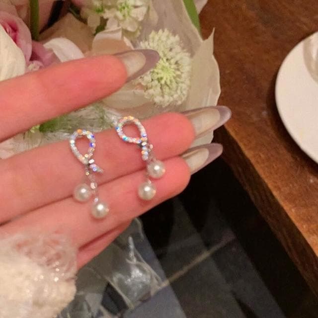 耳環不對稱愛心珍珠耳環女新款獨特耳釘輕奢氣質高級感耳飾富家千金耳環耳釘耳飾女生耳環法式耳環流行百搭耳釘生日禮物貼耳耳環