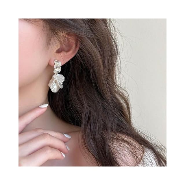 耳環流蘇貝殼花朵耳環小眾設計感高級耳墜女夏季新款耳飾耳釘 耳環耳釘耳飾女生耳環法式耳環流行百搭耳釘生日禮物貼耳耳環