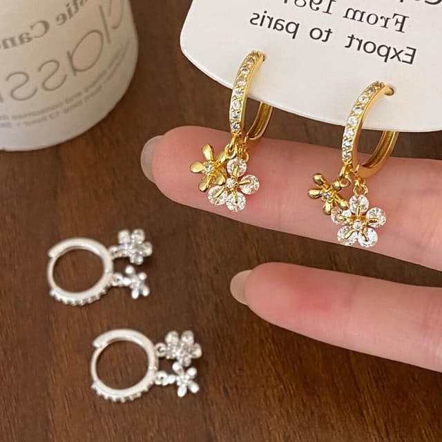 買一送一耳環超仙小清新氣質設計感鑲锆小花流蘇耳環個性百搭時尚耳飾耳環耳釘耳飾女生耳環法式耳環流行百搭耳釘生日禮物貼耳耳環
