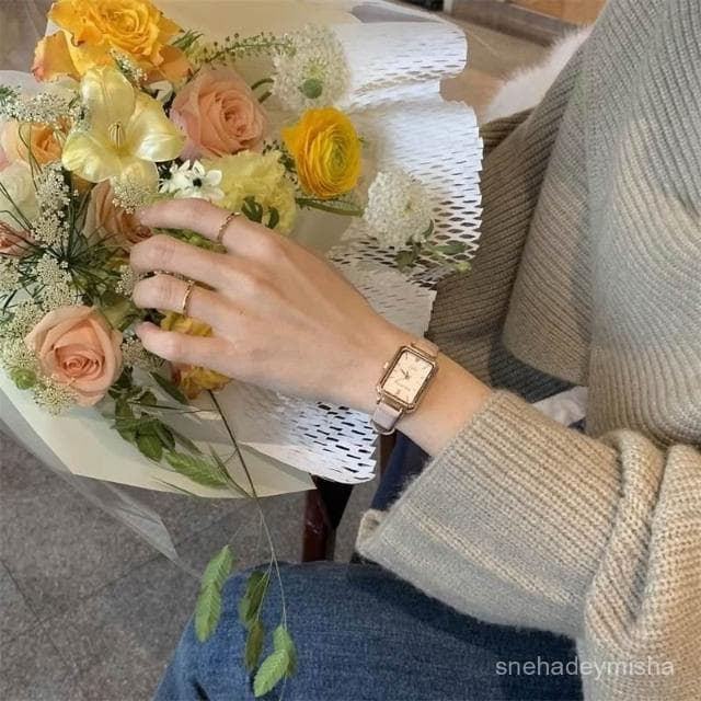 小李甄選  【1.1萬人收藏】手錶女複古方形簡約氣質小衆輕奢高級感學生皮帶精緻高顔值ins風