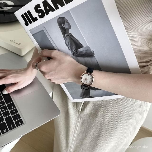 小李甄選  方形手錶女款ins風小衆顯白氣質學生女生百搭時尚防水高級感石英