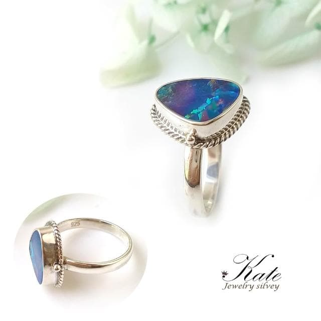 【KATE】銀飾 優雅隨形澳洲天然蛋白石純銀戒指 變彩斑斕 手工銀框 opal 澳泊戒指 十月生日石 生日禮物 情人禮物