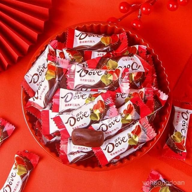 心心相印 【337.3萬人迴購該品牌】德芙4.5g香濃黑巧克力袋裝500g結婚婚慶喜糖休閒零食小喫糖果批髮