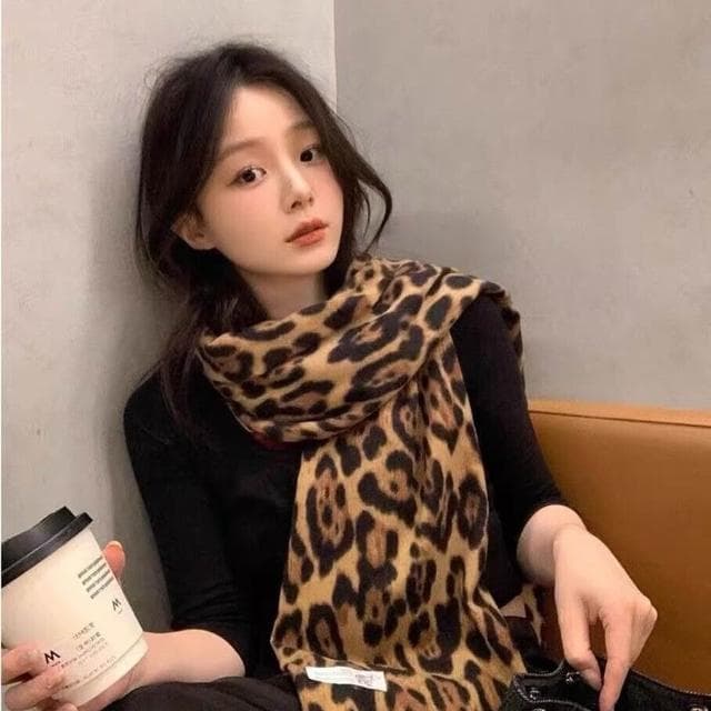 圍巾女秋冬加厚仿羊絨圍巾女保暖長款披肩圍巾韓系氛圍感學生圍脖保暖披肩圍巾質感圍巾冷氣披肩空調百搭保暖圍脖防風圍脖韓版圍巾