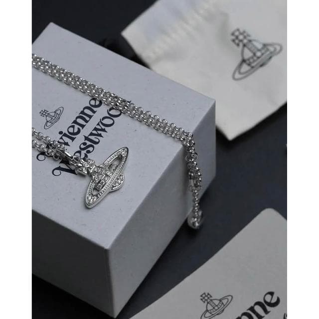 【Vivienne Westwood】<現貨>Vivienne Westwood 西太后 薇薇安 mini bas 浮雕吊墜 黃銅 項鍊 女款 銀