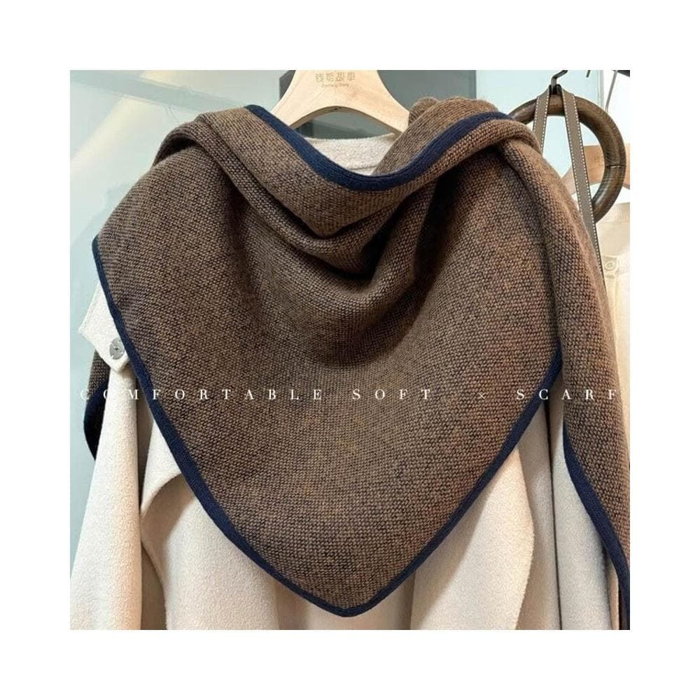 比比優精選 英國匠心手工包邊 羊毛三角圍巾女冬季百搭純色披肩圍脖兩用