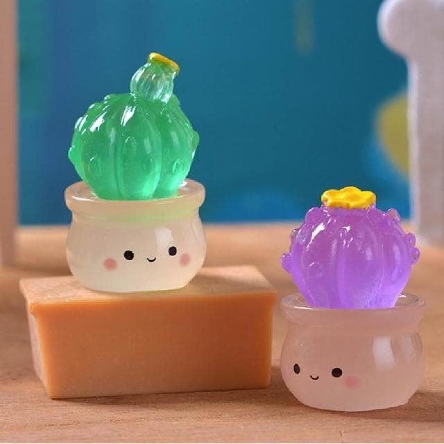 【Ray Ray 士林瑞瑞】魚缸裝飾 仿真夜光多肉 夜光仙人掌 夜光盆栽 夜光多肉植物擺件 桌上可愛擺設 仙人掌盆栽 仙人掌 多肉