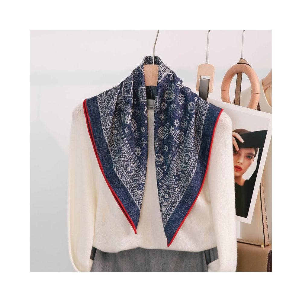 比比優 藏青色真絲絲巾女5新秋季冬羊毛小方巾羊絨圍巾藍色薄系脖