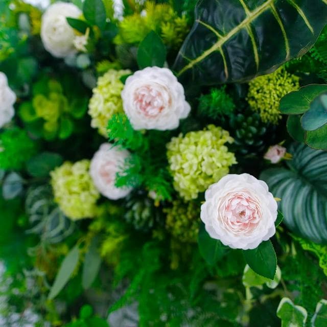 【HUGO DECO 榆果傢飾】茶花綠植栽生態壁飾/免運專人配送限雙北市(擬真植物/電箱佈置/居家佈置/壁面裝飾)