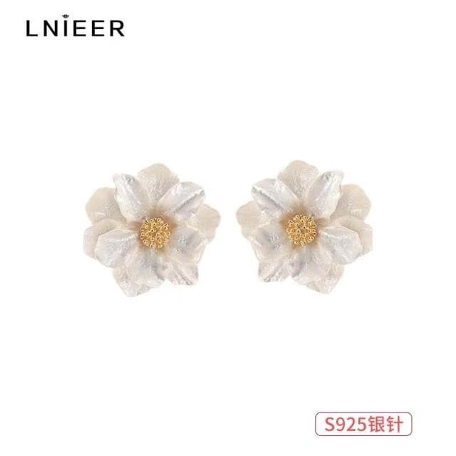 S925銀針山茶花耳環女2025新款氣質百搭輕奢小眾高級耳釘秋冬耳飾