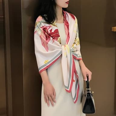 【HaNA 梨花】微涼之秋-仿真絲美麗佳人花卉絕美大絲巾披肩