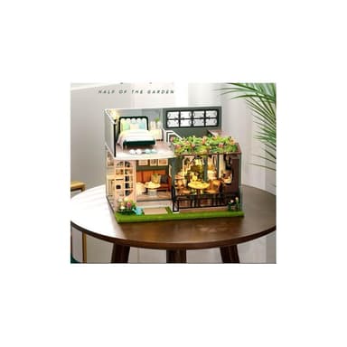 大旺小舖:DIY小屋袖珍屋娃娃屋材料包 小半花園 生日結婚母親節情人節聖誕交換禮物 實體店面