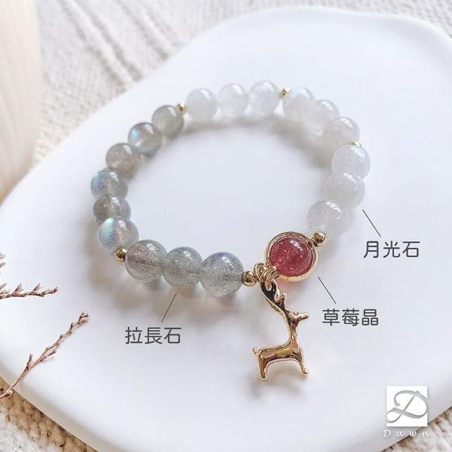 【Dawn Fashion 彤恩時尚】愛 就這麼簡單//愛情水晶手鍊//拉長石 月光石 草莓晶/生日禮物/父親節禮物