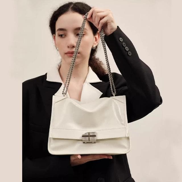 【LEESA】鏈條包\單肩包\包包女\托特包\流浪包\小香風包包\大容量包包\小眾包包\通勤包\郵差包\個性包包\生日禮物
