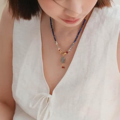 【LEESA】串珠項鍊\吊墜\吊飾\拼色\拉長石\項鍊\女生項鍊\女生禮物\生日禮物\古風\飾品\青金石\復古飾品\項鍊情侶\