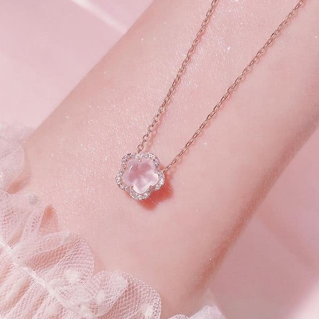 【MoonDy】小花項鍊 玫瑰金項鍊 純銀項鍊 鎖骨鏈 水晶項鍊 粉晶 生日禮物項鍊  韓國項鍊 櫻花項鍊