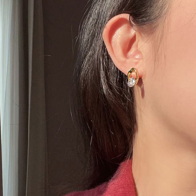 【KT DADA】韓國耳環 歐美耳環 日系耳環 閨蜜耳環 鋯石耳環 圈圈耳環 旋轉耳環 生日禮物 高級禮物