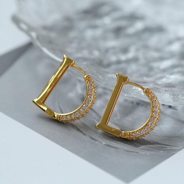 【KT DADA】金色耳環 鋯石耳環 大耳環 字母耳環 K金耳環個性耳環 韓國耳環 易扣式耳環 復古耳環 生日禮物