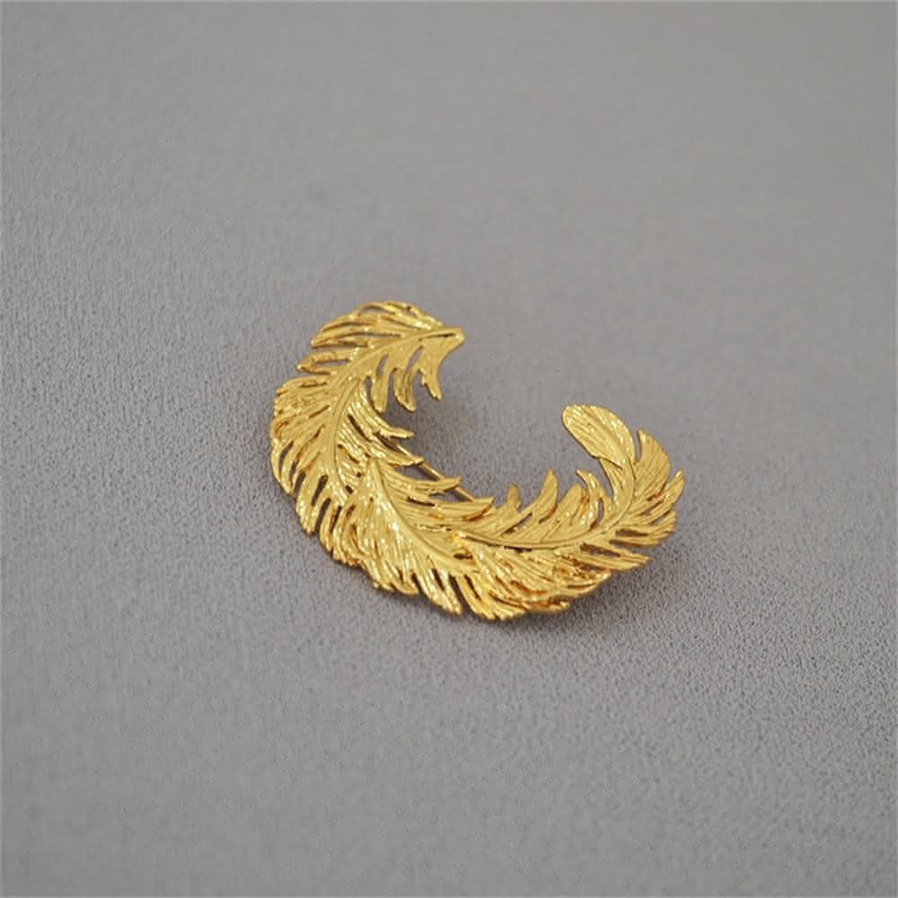 【MoonDy】胸針 別針 小香胸針 金屬胸針 高級感 飾品 造型別針 小禮物 金色胸針 羽毛胸針 毛衣胸針 生日禮物 謝師禮物