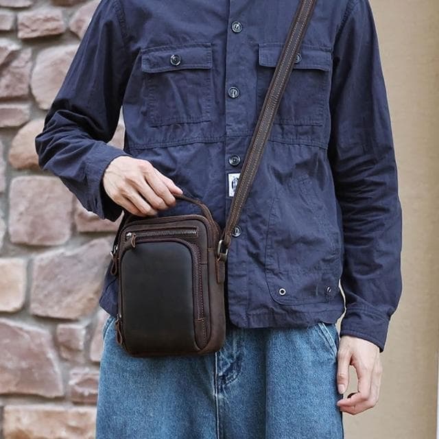 【MoonDy】包包 斜背包 馬鞍包 小方包 休閒包包 復古單肩包 雙層包包 真皮斜背包 牛皮小背包 男生手提包 送長輩 禮物