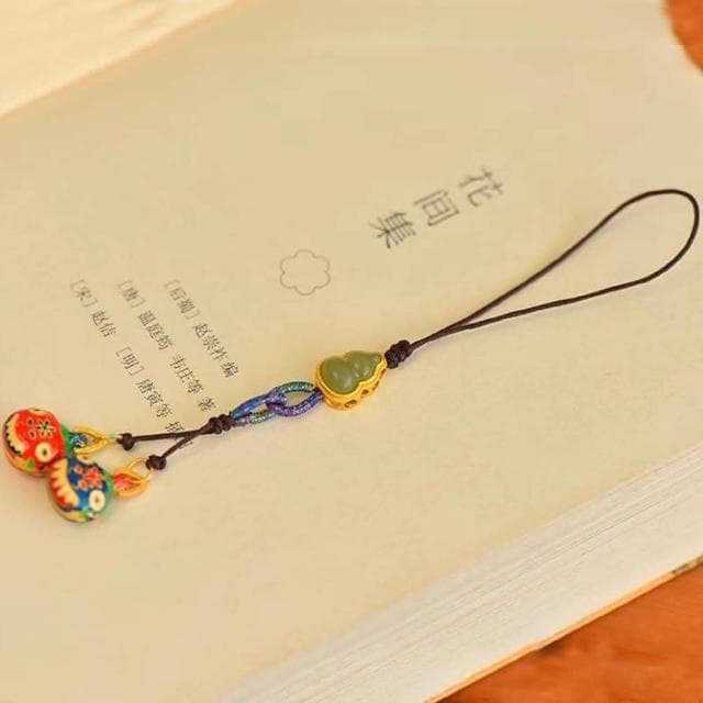 【MoonDy】吊飾 吊墜 手機掛件 和田玉 葫蘆吊飾 招財納福 保平安 飾品 護身符 辟邪手鍊 男女同款 小禮物 生日禮物