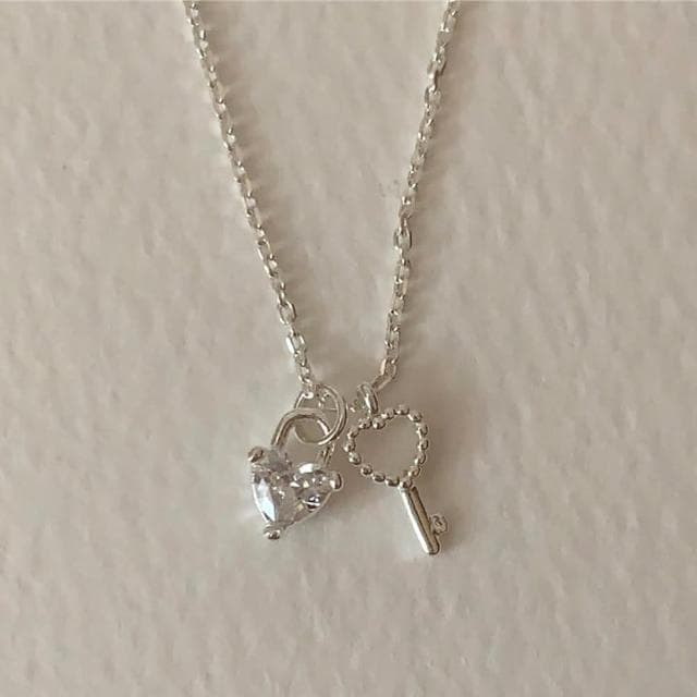 【MoonDy】韓版 925純銀 ins 抖音 小紅書 純銀項鍊 銀飾 銀項鍊 鋯石 鑰匙項鍊 簡約項鍊 項鍊 項鍊女 韓國項鍊 生日禮物