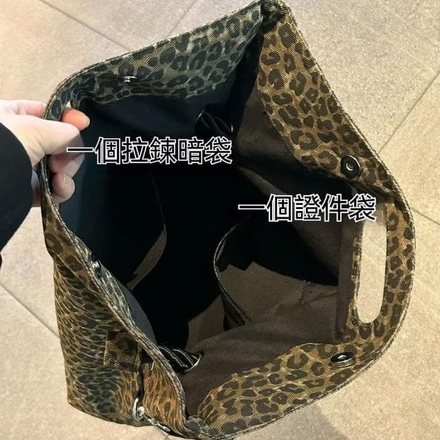 【KT DADA】豹紋帆布包 大容量包包 帆布托特包 腋下手提包 生日禮物 包包 手提包 單肩包 斜背包 豹紋包包 帆布包 水桶包