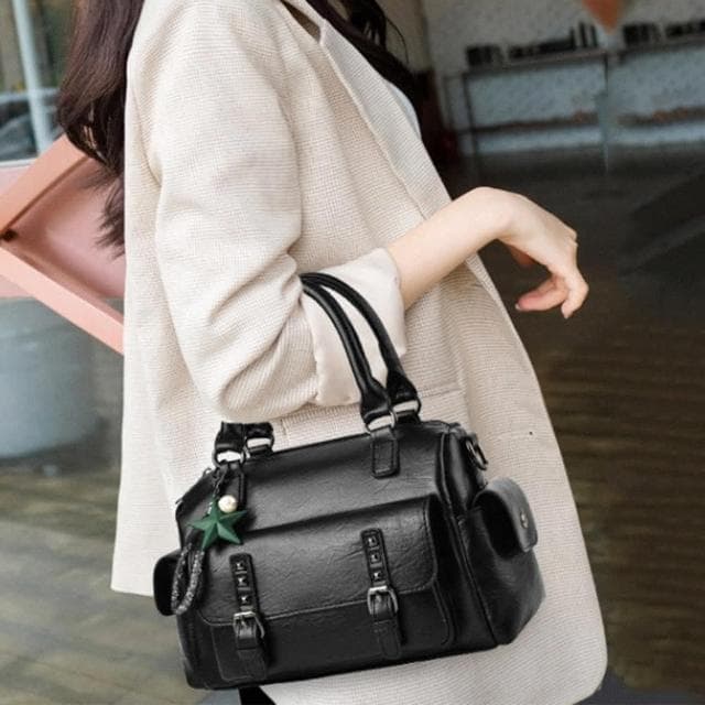 【LEEHER】生日禮物/百搭包/皮革包包/包包女/波士頓包/斜背包/韓國包包/大容量包包/肩背包/收納包/單肩包